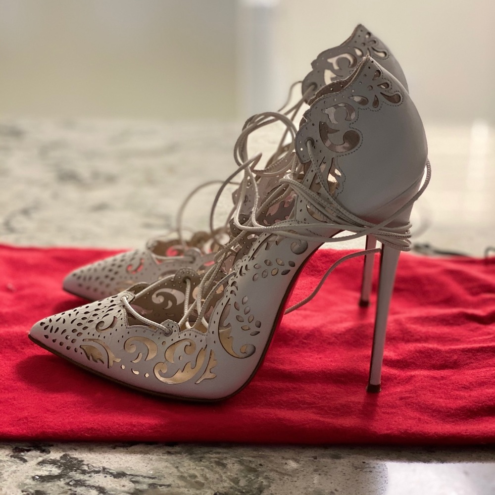 Christian Louboutin impera - Picture 4 of 8